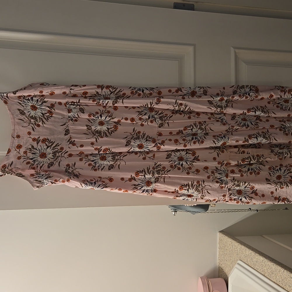 Floral Pink Sleeveless Dress - Picture 3 of 5